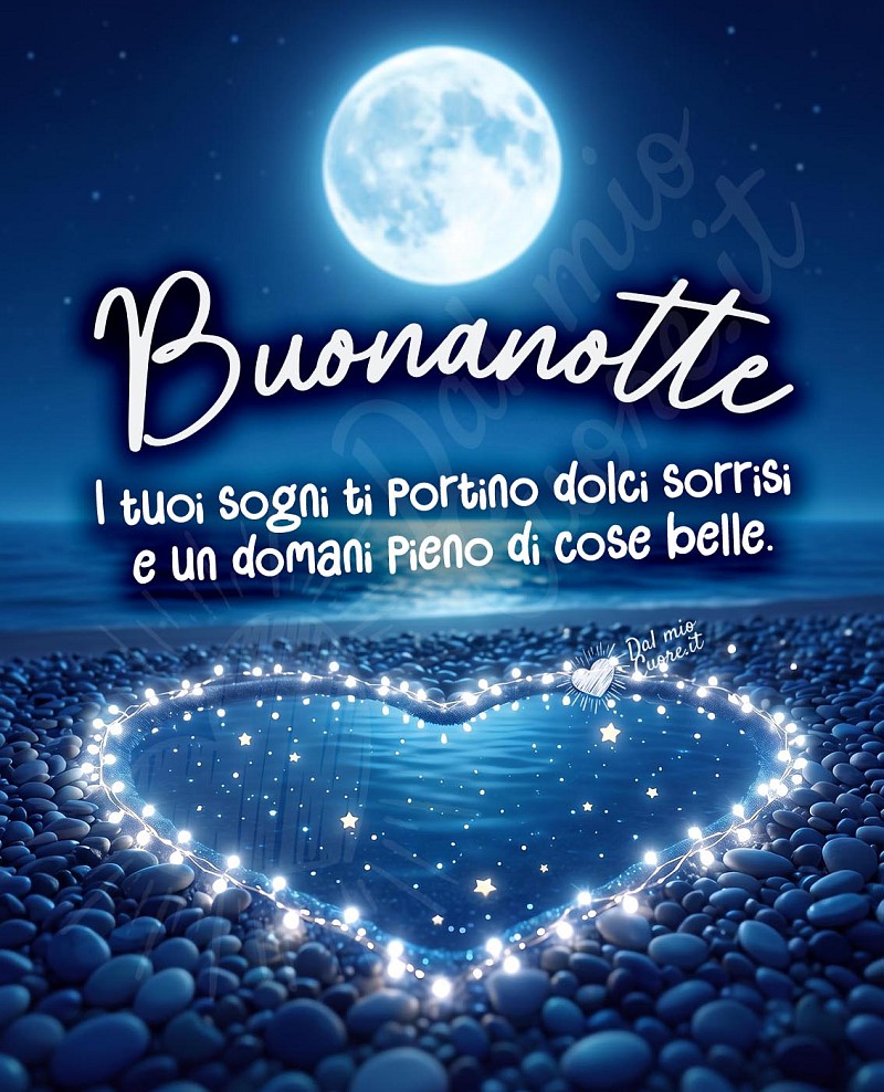 Buonanotte Estiva sulla Spiaggia con Cuore Luminoso e Luna Piena