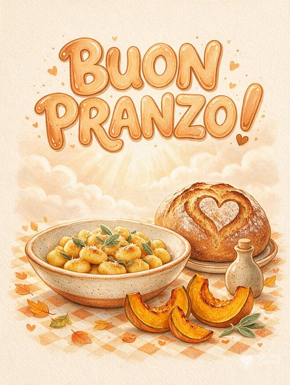 Un piatto di gnocchi dorati con salvia, pane casereccio e zucca su tavola rustica.