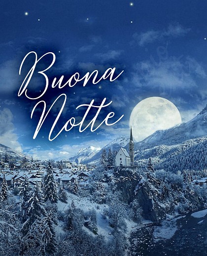 Buona Notte invernale con paesaggio innevato