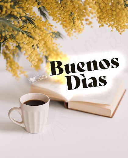 Buenos días con un café y una ramita de mimosa